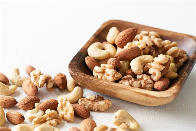 ダイエット中の間食は何がいい？